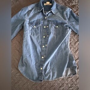 H&M XS Woman Jeaned-Jacket